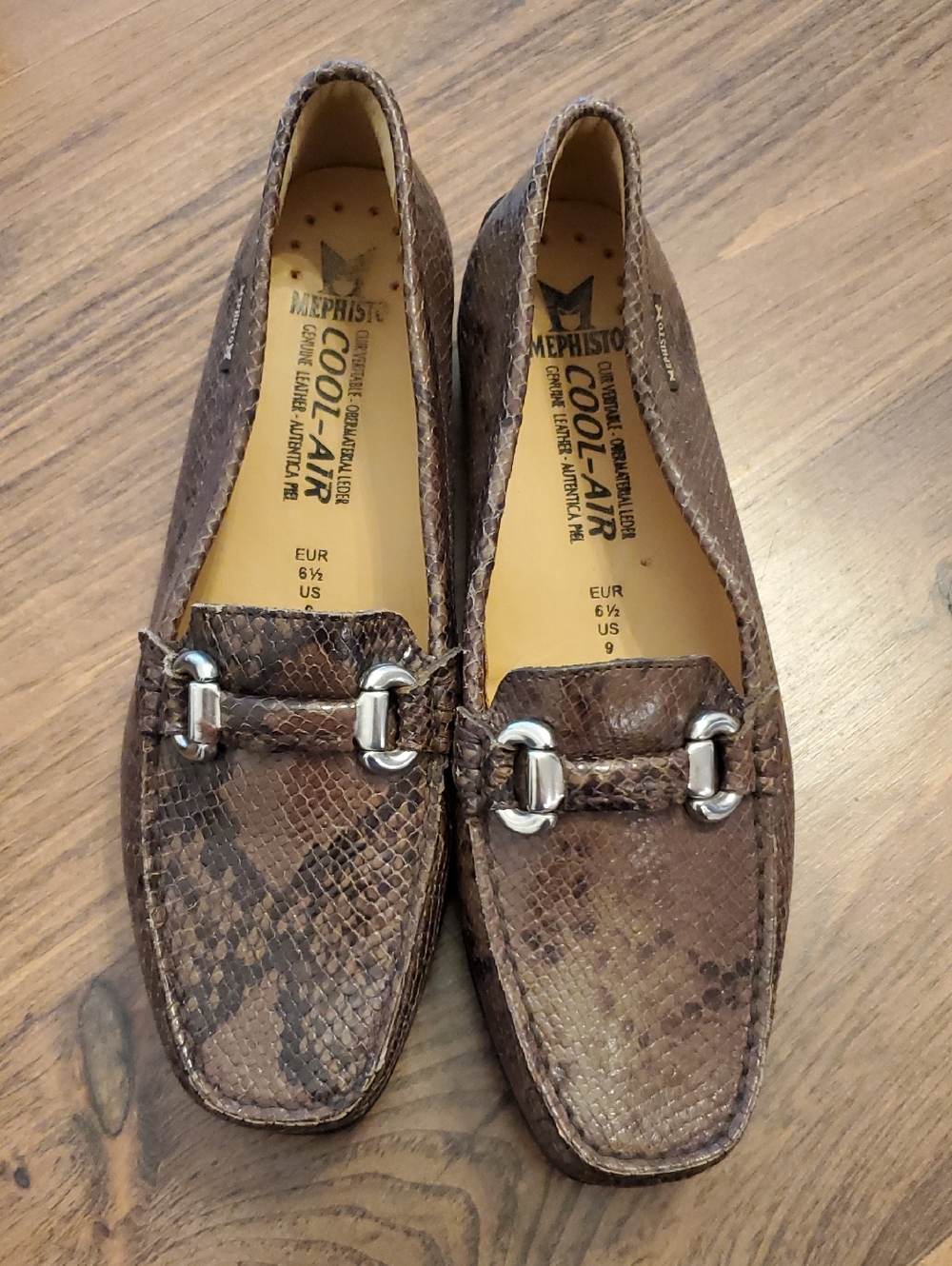 Mephisto Natala Brown Snake-Print Leather Bit Loafers Women's Sz 9 Like New - Picture 1 of 14